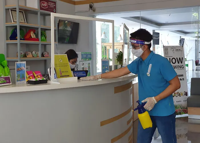 Pop! Hotel Diponegoro Surabaya